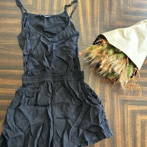 Black Sleeveless Jumper